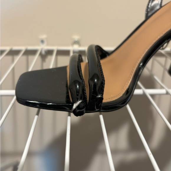 Sam Edelman Kia Heels - Picture 2 of 4